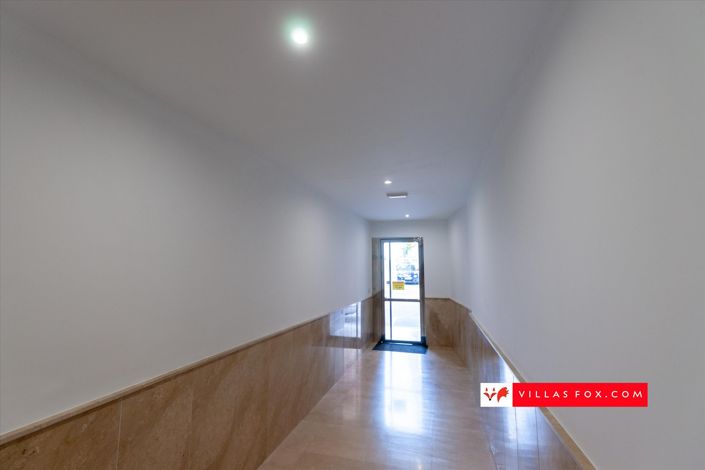 Image No.40-3 Bed Apartment for sale