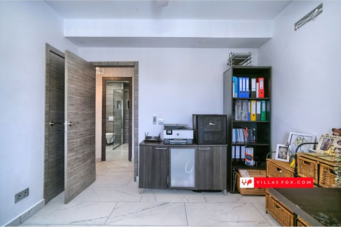 Image No.44-5 Bed Villa for sale