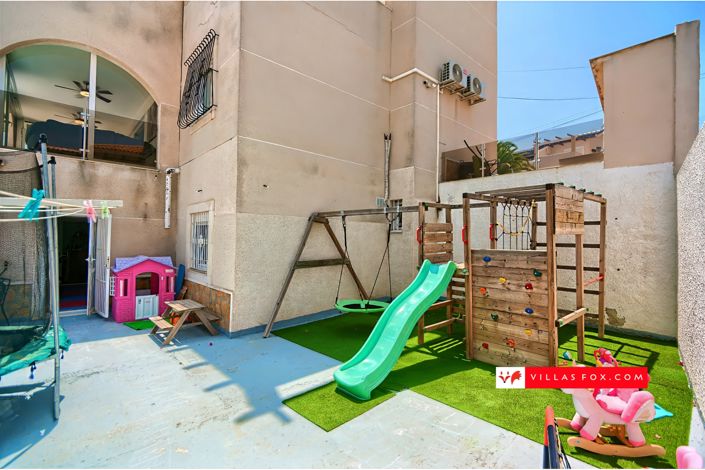 Image No.48-5 Bed Villa for sale