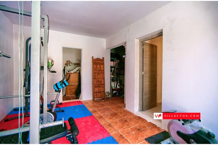 Image No.49-5 Bed Villa for sale