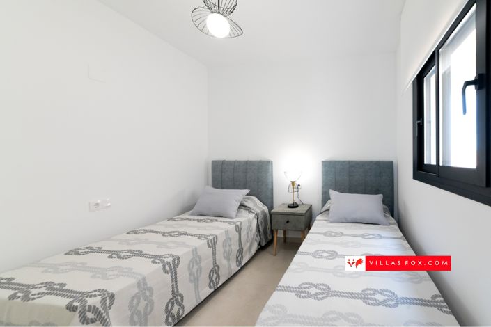 Image No.12-2 Bed Apartment for sale