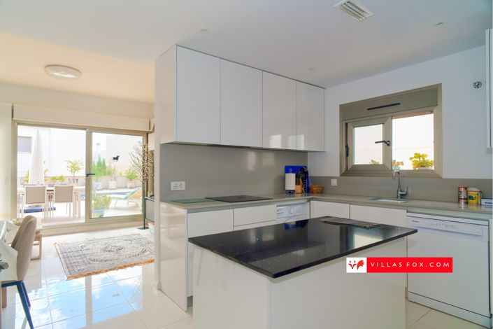 Image No.6-3 Bed Villa for sale