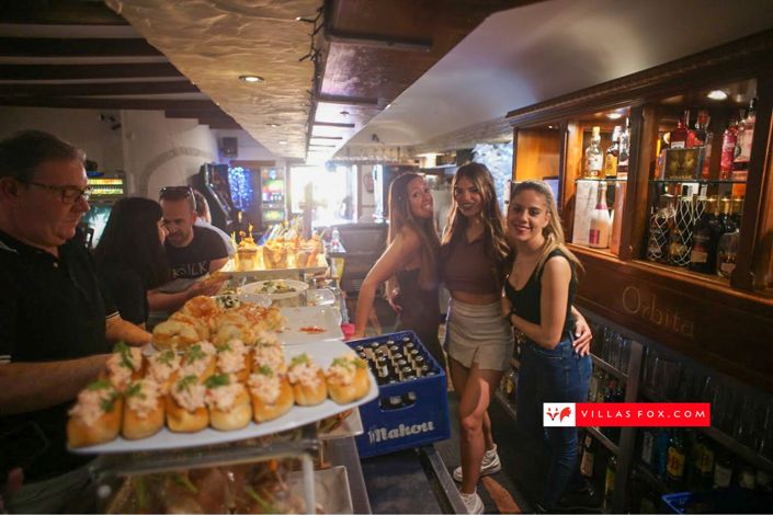 Image No.58-3 Bed Villa for sale