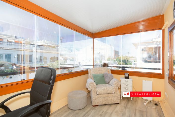 Image No.12-3 Bed Townhouse for sale