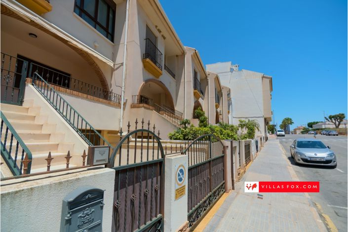 Image No.24-3 Bed Townhouse for sale