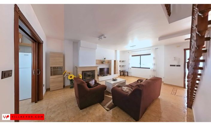 Image No.5-3 Bed Townhouse for sale