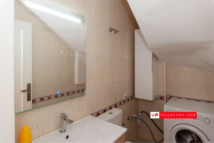 Image No.15-2 Bed Townhouse for sale