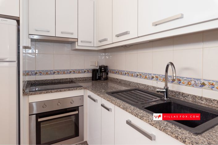 Image No.19-2 Bed Townhouse for sale