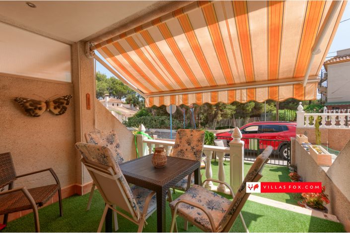 Image No.26-2 Bed Townhouse for sale