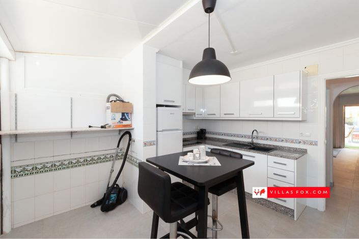 Image No.4-2 Bed Townhouse for sale