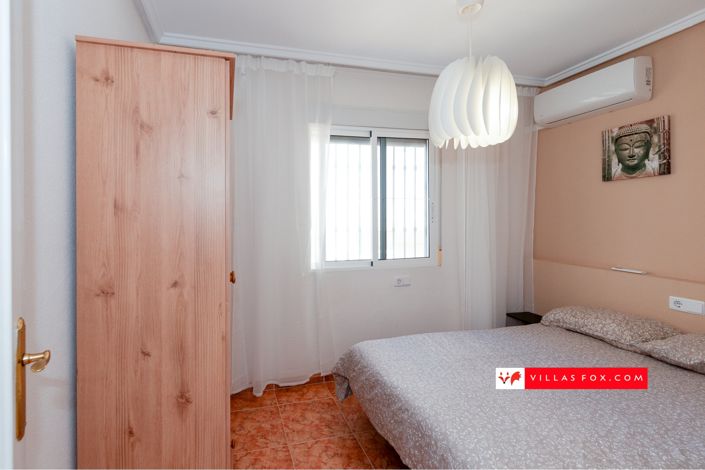 Image No.31-2 Bed Townhouse for sale