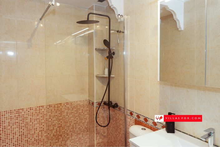 Image No.32-2 Bed Townhouse for sale