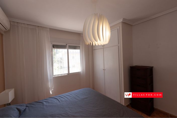 Image No.33-2 Bed Townhouse for sale