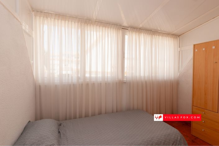 Image No.36-2 Bed Townhouse for sale