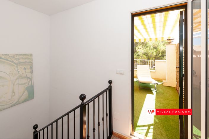 Image No.38-2 Bed Townhouse for sale