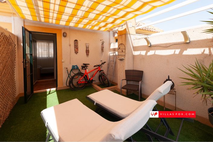 Image No.40-2 Bed Townhouse for sale