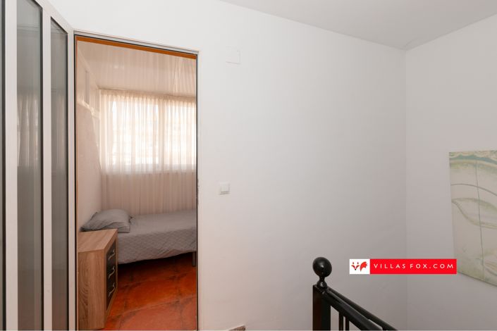 Image No.41-2 Bed Townhouse for sale