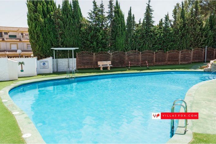 Image No.9-2 Bed Townhouse for sale