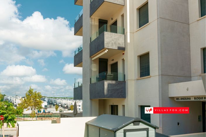 Image No.20-2 Bed Apartment for sale