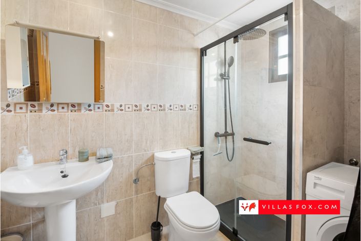 Image No.16-2 Bed Apartment for sale