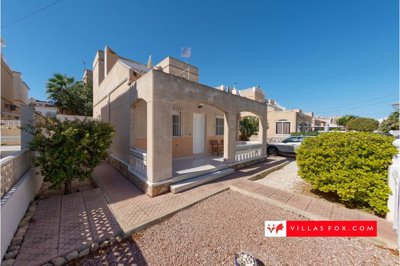 1542detachedvillasanmigueldesalinasbalcondela