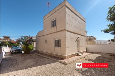 1542detachedvillasanmigueldesalinasbalcondela