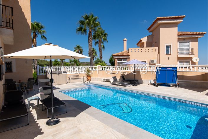 Image No.16-3 Bed Villa for sale