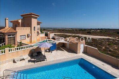 copy1177torrestrellavillaforsalelascomunicaci