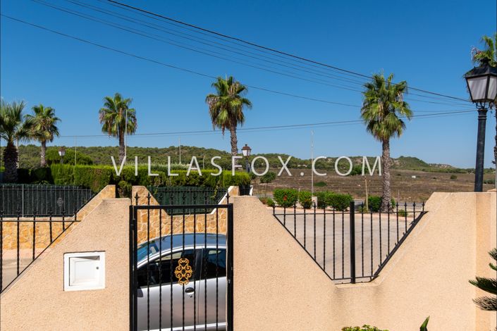 Image No.30-3 Bed Villa for sale