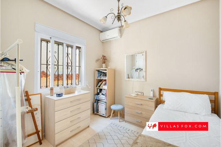 Image No.13-3 Bed Villa for sale