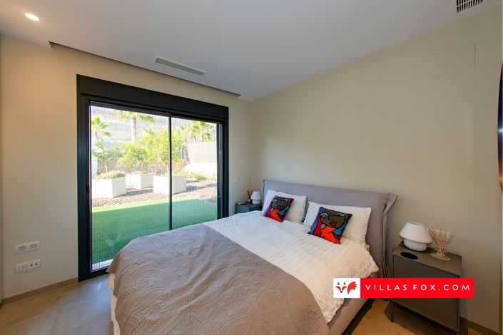 Image No.23-3 Bed Villa for sale