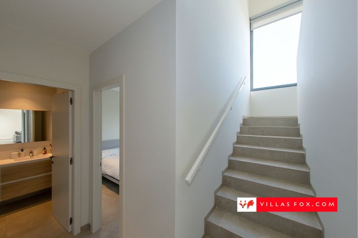 Image No.24-3 Bed Villa for sale