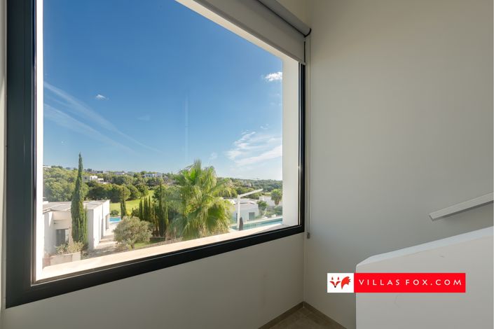 Image No.29-3 Bed Villa for sale