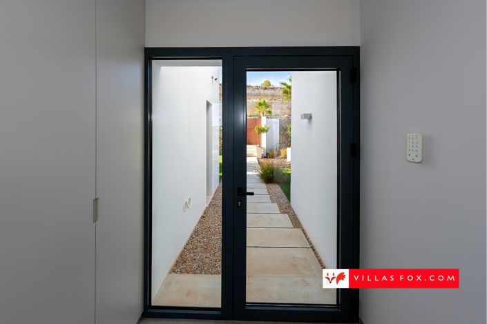 Image No.44-3 Bed Villa for sale