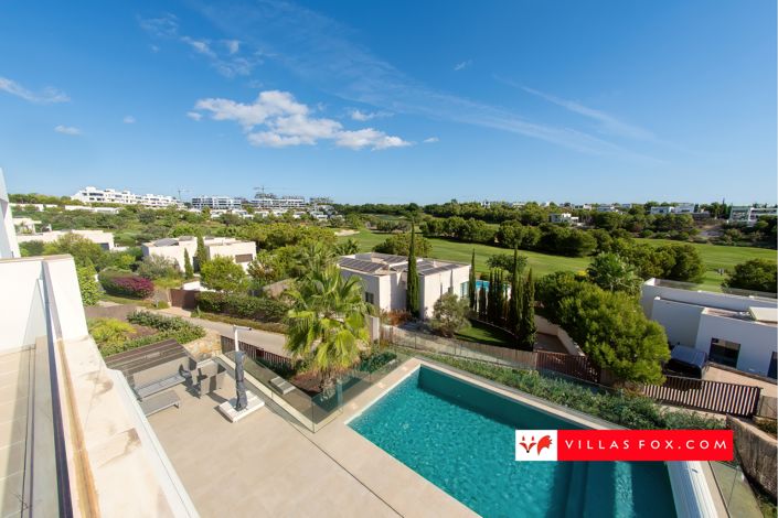 Image No.49-3 Bed Villa for sale