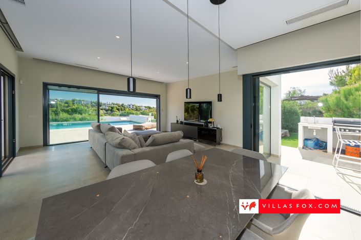 Image No.56-3 Bed Villa for sale