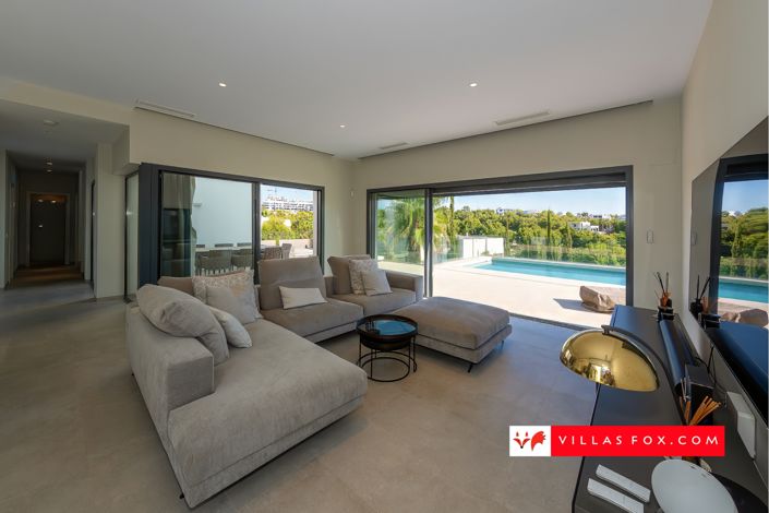 Image No.58-3 Bed Villa for sale