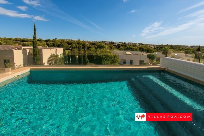 Image No.63-3 Bed Villa for sale