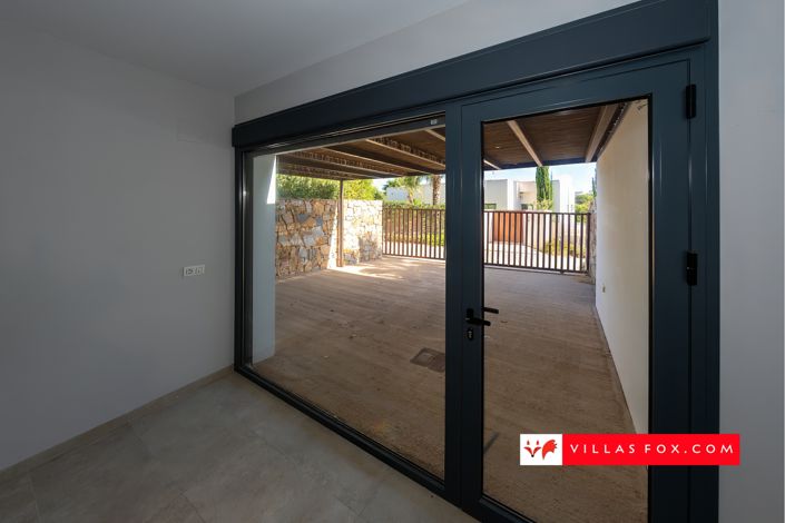 Image No.81-3 Bed Villa for sale