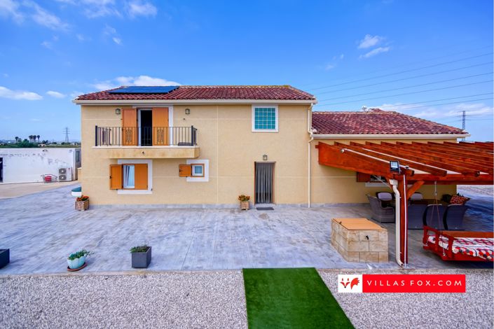 Image No.1-5 Bed Villa for sale