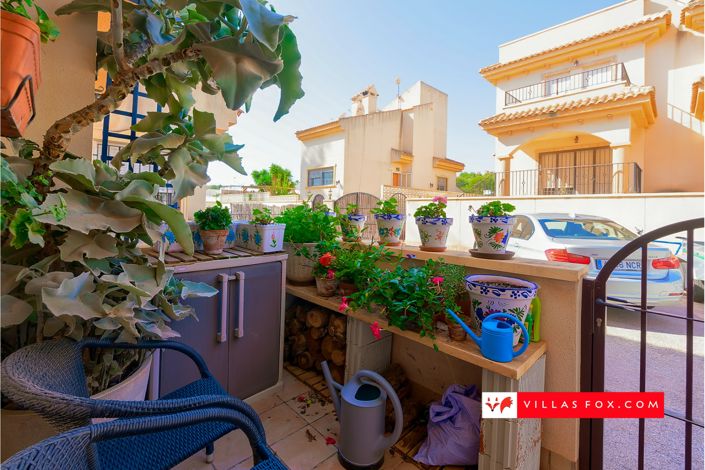 Image No.19-3 Bed Townhouse for sale