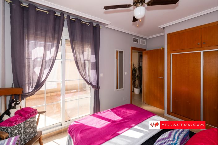 Image No.3-3 Bed Townhouse for sale