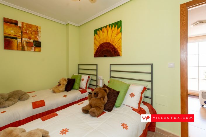 Image No.38-3 Bed Townhouse for sale