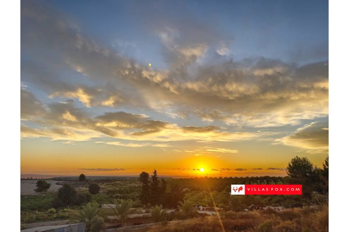 Image No.59-3 Bed Townhouse for sale