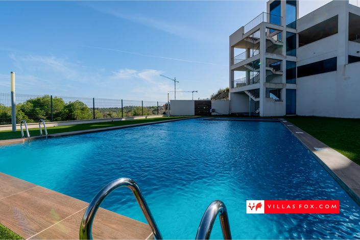 Image No.25-2 Bed Apartment for sale