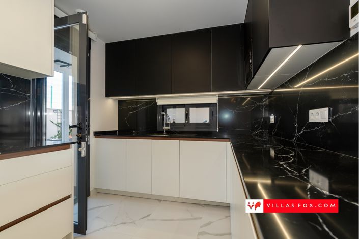 Image No.43-2 Bed Apartment for sale