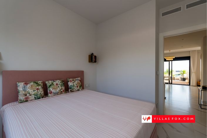 Image No.10-2 Bed Apartment for sale