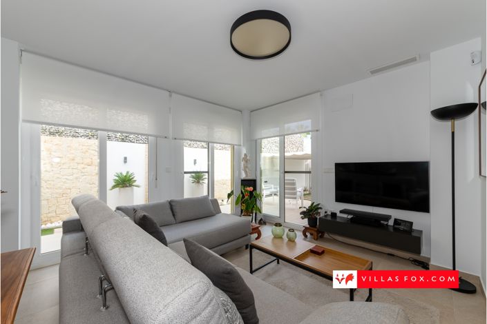 Image No.2-3 Bed Villa for sale