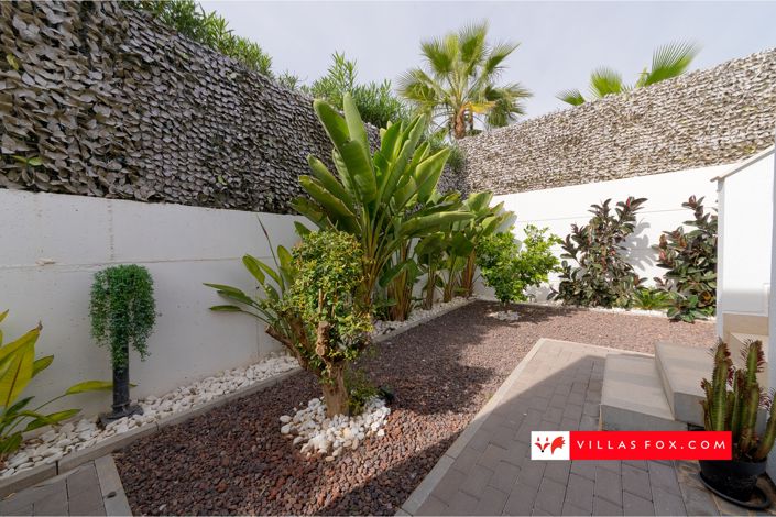 Image No.10-3 Bed Villa for sale