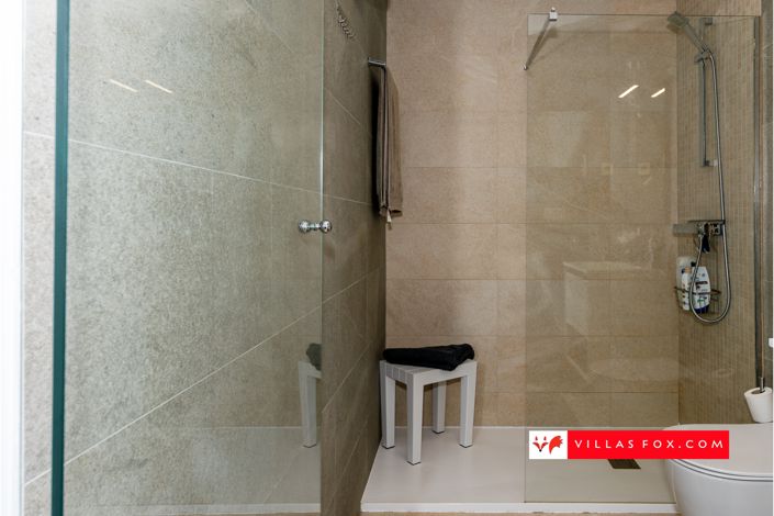 Image No.32-3 Bed Villa for sale